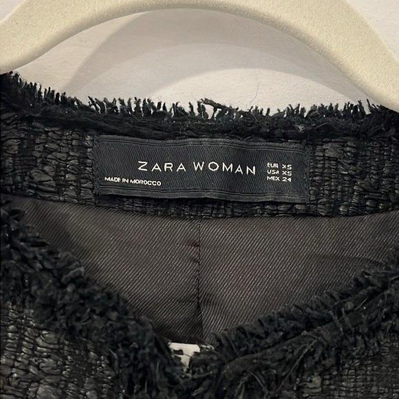 ZARA Woman Black Tweed Wool Blend Structured Woven Fringe Blazer with pockets XS - Picture 6 of 16